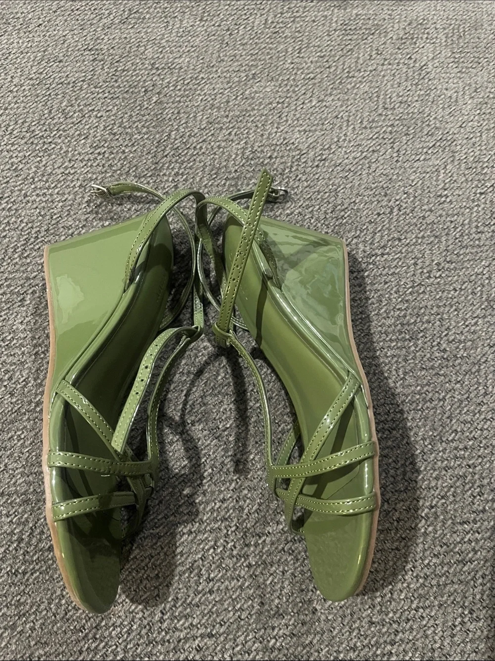 Old Navy Olive Strappy T‑Bar Wedge Sandals